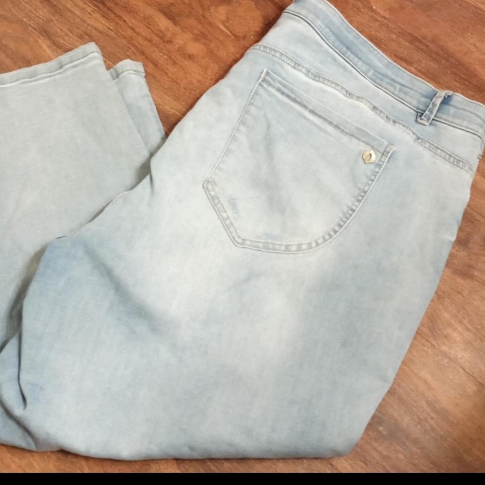 Democracy lightwash crop skinny jeans size 24
